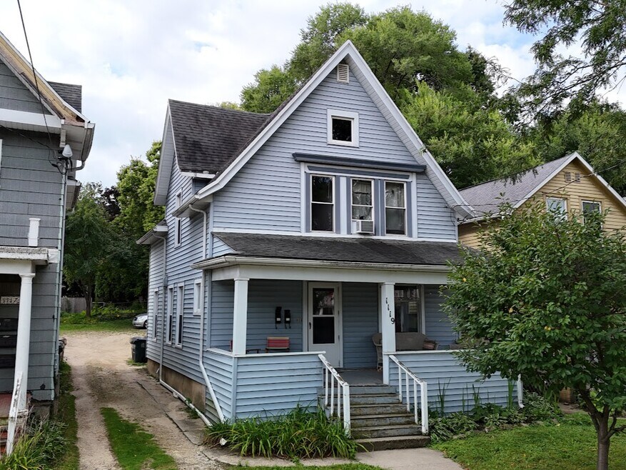 1119 Emerald St unit 1, Madison, WI 53715 - photo 1