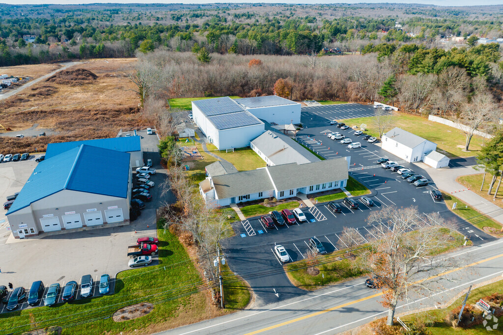 Bethany Christian Academy features a Christian environment with traditional education.