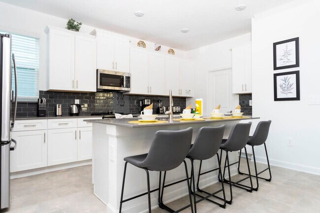 4319 Scene Ln unit ID1280834P, Kissimmee, FL 34746 - photo 7