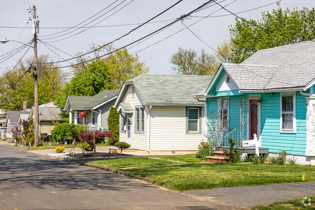 Cute and colorful houses are found throughout Laurence Harbor.