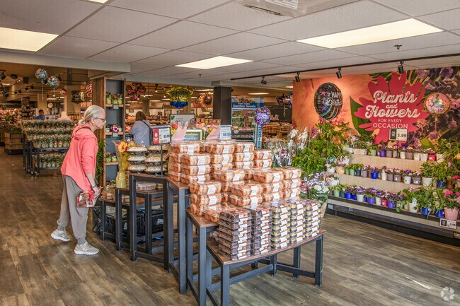ShopRite in Heritage Hills provides groceries and weekly essentials.