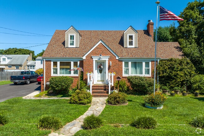 There are a lot of older homes in Lansdowne, MD with classic New England architectural styles like this charming Cape Cod.