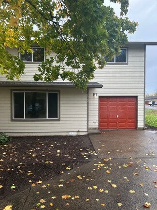 2622 S 7th St, Lebanon, OR 97355