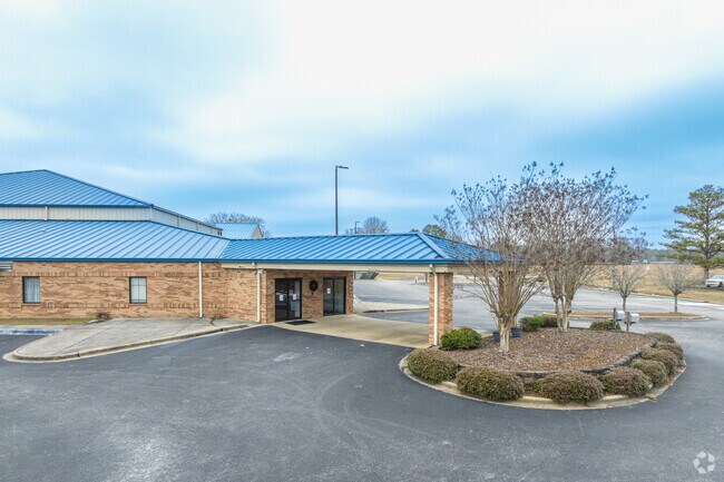 Cornerstone Christian School tution is $6194.00 a year.