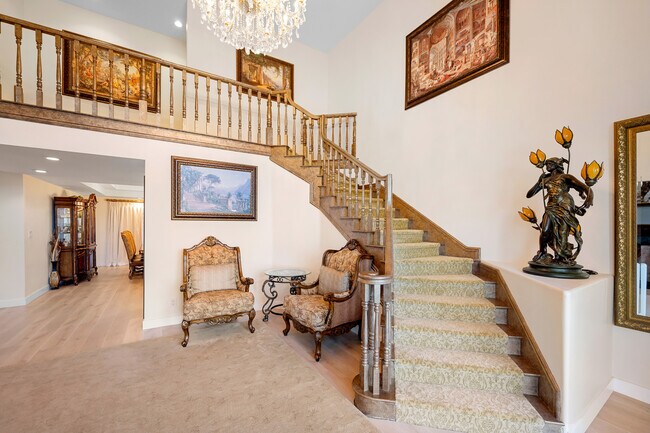 3331 Oakmont View Dr, Glendale, CA 91208 - photo 5