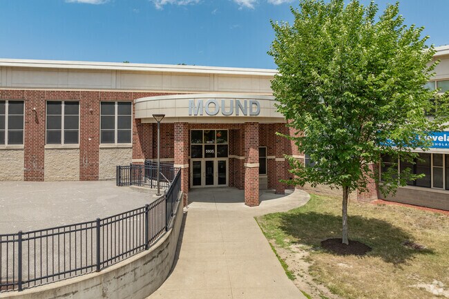 Mound Elementary School