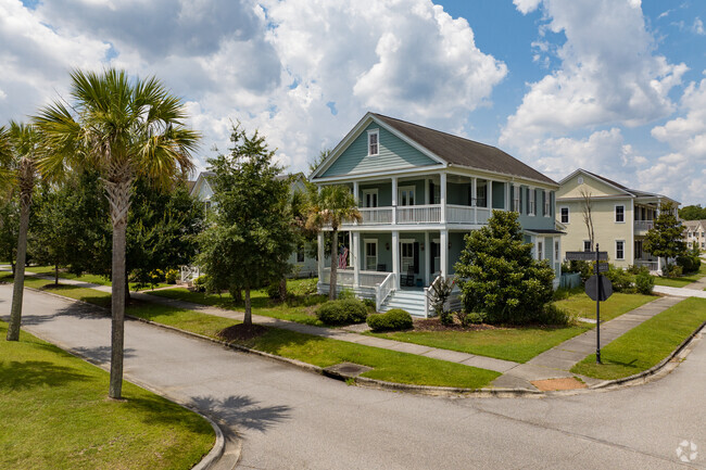 Beautiful southern coastal style home in Port Wentworth, GA.