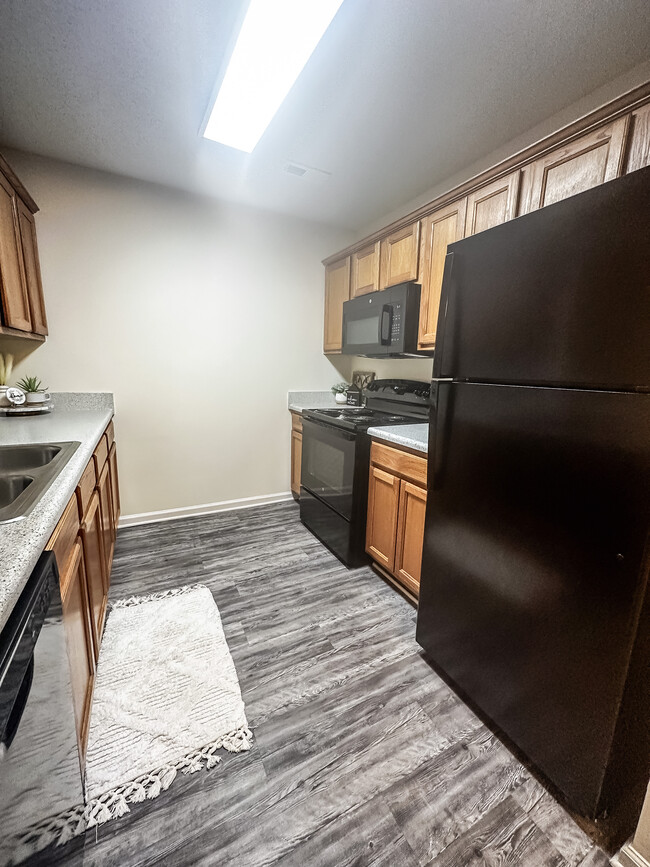 2892 Orchard Trace Dr, Gastonia, NC 28054
