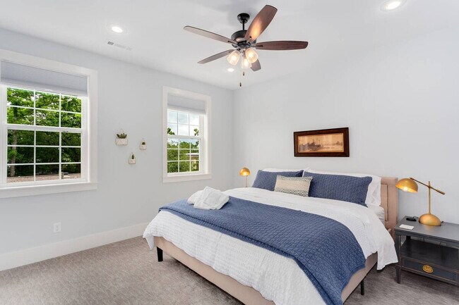 319 NW A St unit ID1221793P, Bentonville, AR 72712 - photo 6