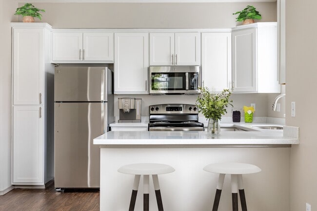 Brookside Village, Auburn, WA 98001 - photo 4