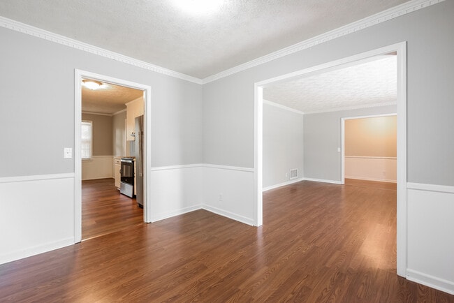 140 Oak Park Dr, Mauldin, SC 29662 - photo 5