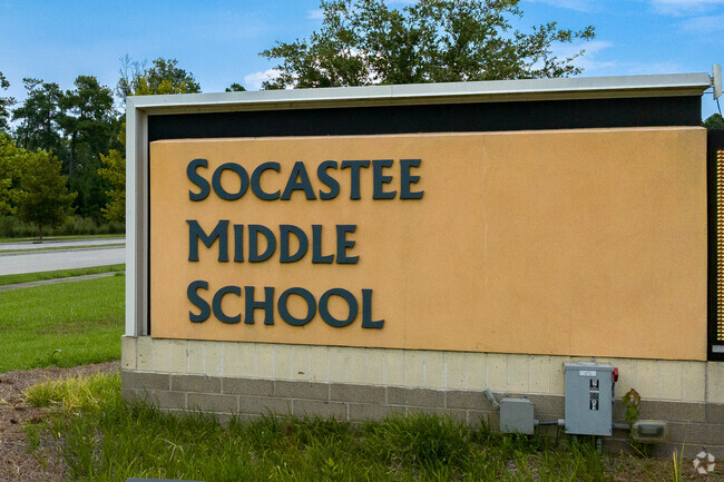 Socastee Middle is centrally located near residential neighborhoods.