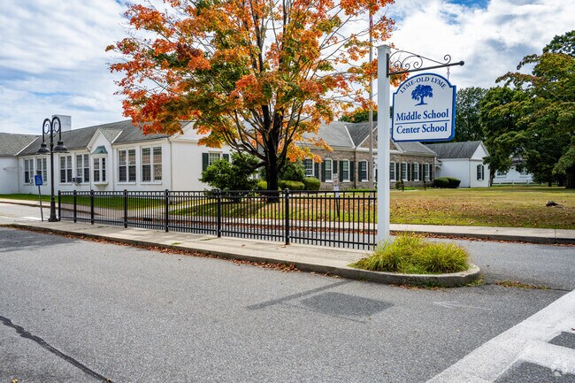 Lyme-Old Lyme Middle School serves early adolescents in the Old Lyme area.