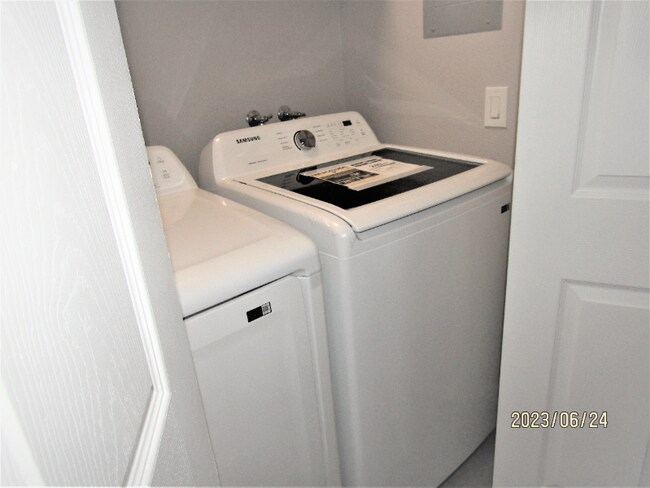 82170 Cochran Dr, Indio, CA 92201 - photo 3