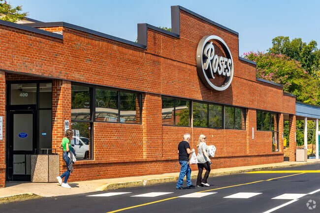 Roses discount retail store offers clothes, housewares, beauty and more.