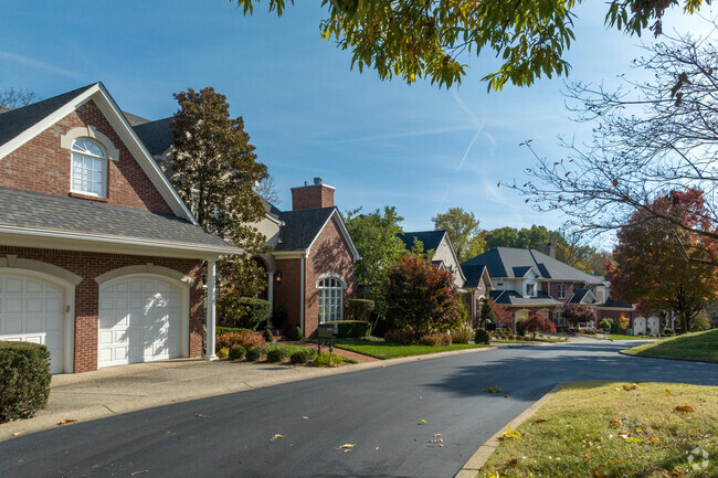 Brownsboro Zorn has many upscale home options for homebuyers.