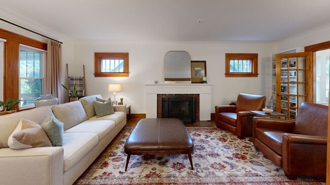 502 W Harrison Ave, Royal Oak, MI 48067 - photo 2