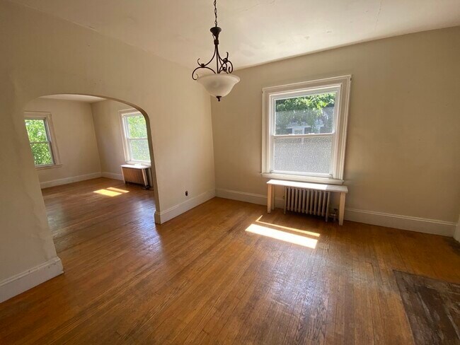 61 Montebello Rd unit 1, Jamaica Plain, MA 02130 - photo 5