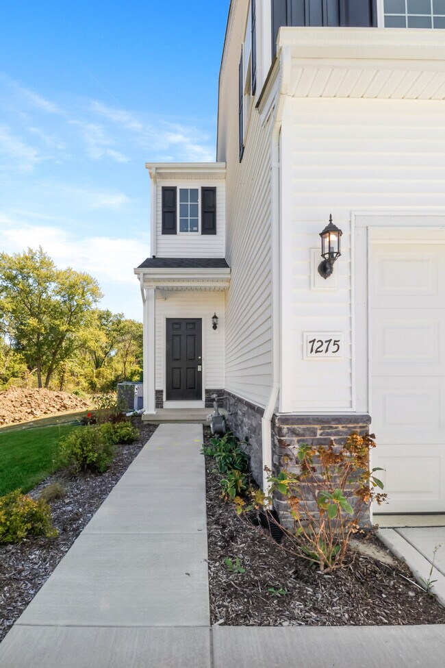 7127 Grant St, Merrillville, IN 46410 - photo 2