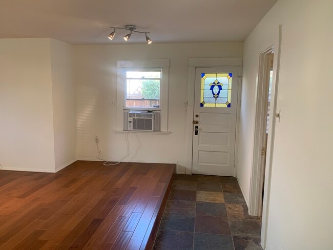 3728 E 5th St, Long Beach, CA 90814 - photo 4