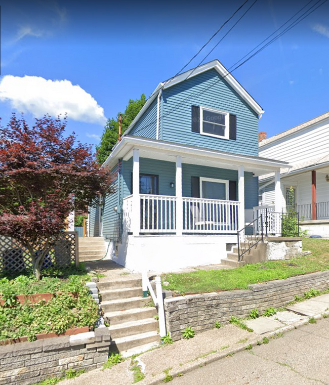 410 Newkirk St, Carnegie, PA 15106