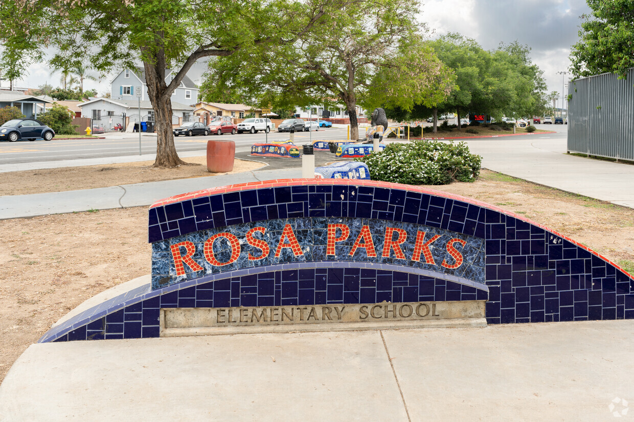 CNUSD CONNECTION - Rosa Parks Elementary School