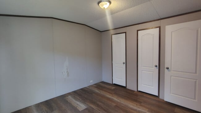 3637 SE 6th St, Topeka, KS 66607 - photo 4