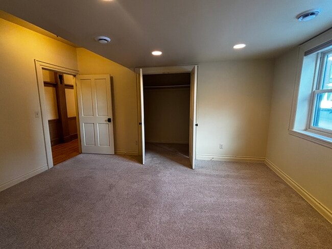 27 N Main St unit Uptown condo, Butte, MT 59701 - photo 4