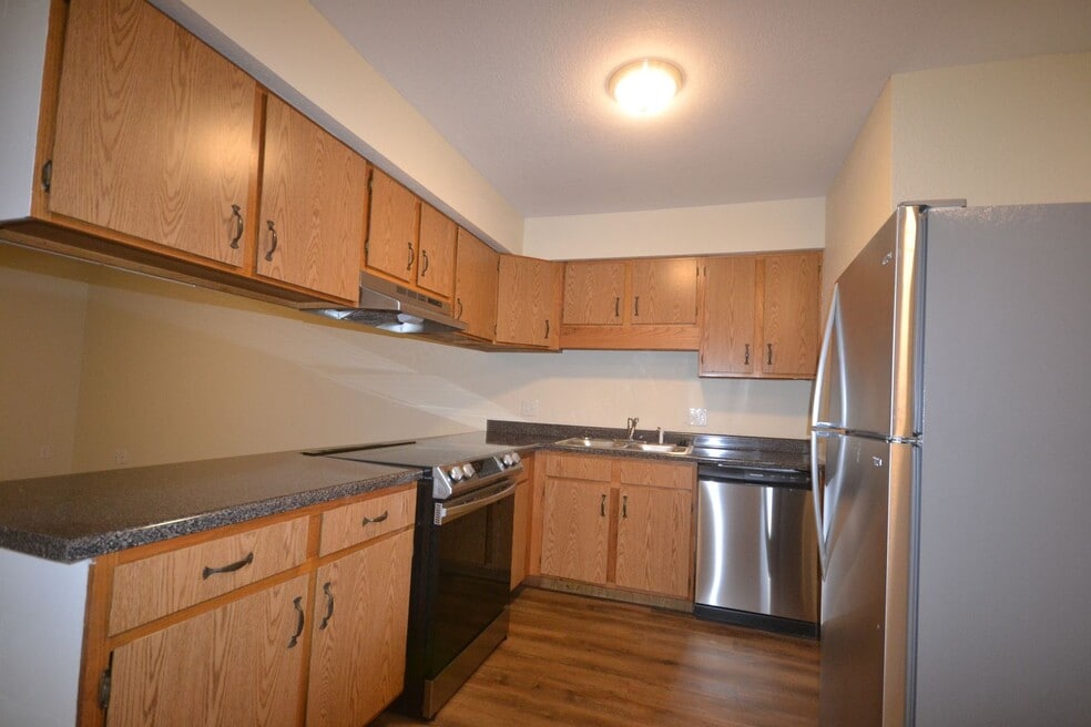 Bearcat Apartment