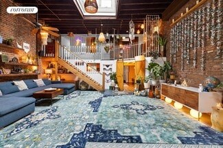 139 Powers St, Brooklyn, NY 11211