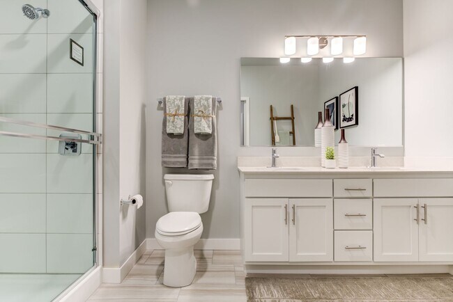 Theater Terrace Apartments, Kenosha, WI 53140 - photo 5