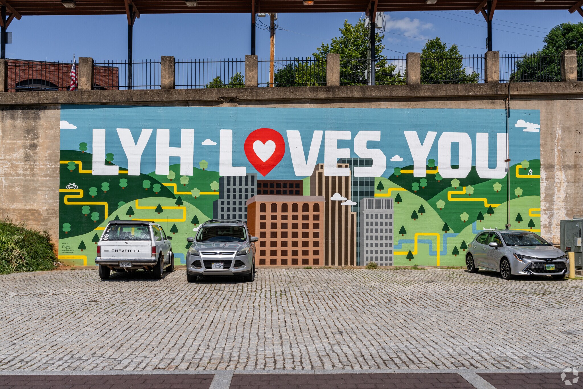 Dearington residents enjoy a vibrant neighborhood with murals found throughout town.