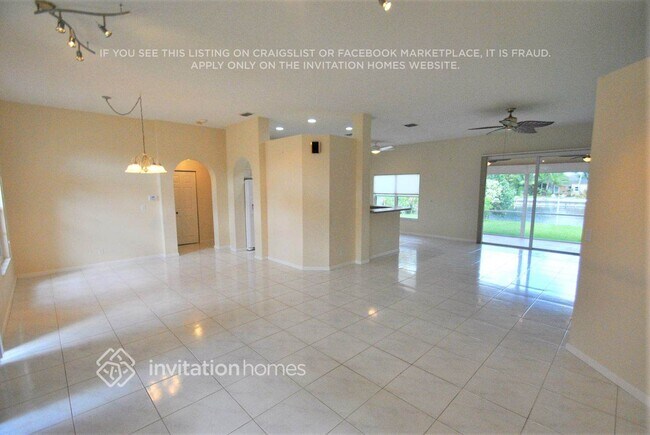 188 Cypress Trace, Royal Palm Beach, FL 33411 - photo 4