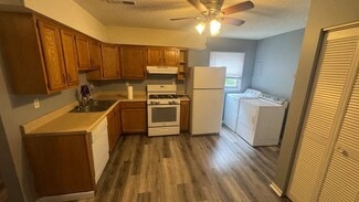 204 Avondale Ave Unit B, Champaign, IL 61820