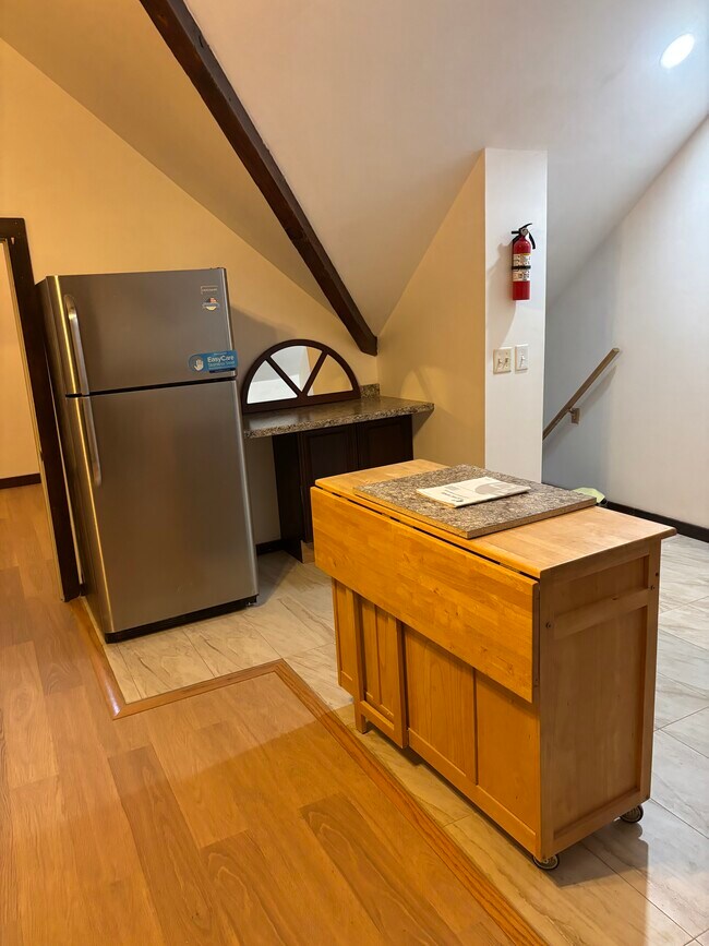 115 Everett St unit 115 Everett Street, Stratford, CT 06615 - photo 4