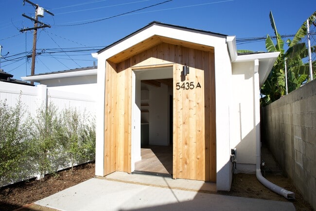 5435 W 123rd Place unit A, Hawthorne, CA 90250 - photo 7