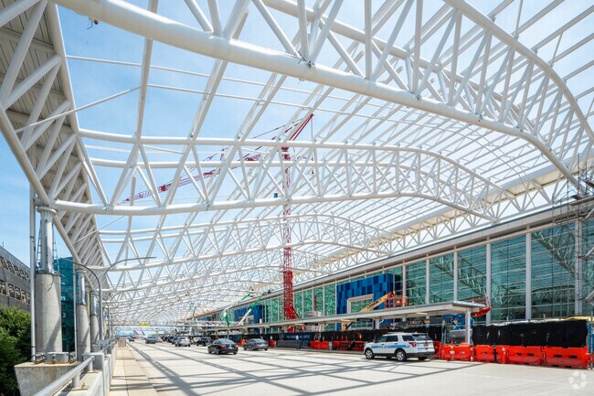 The Charlotte Douglas International Airport is just 30 minutes from Mountain Island.