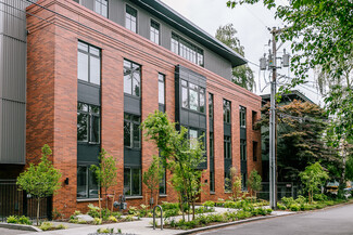 304 10th Ave E, Seattle, WA 98102