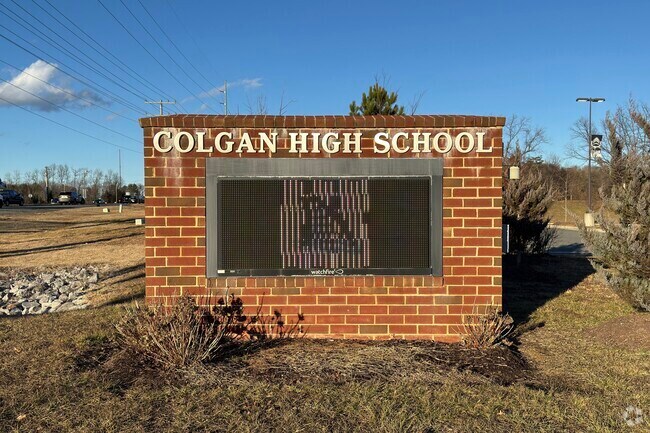 Charles J. Colgan High School offers arts-focused education in Independent Hill.