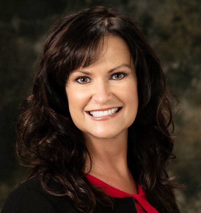 West Bend, WI Real Estate Agents