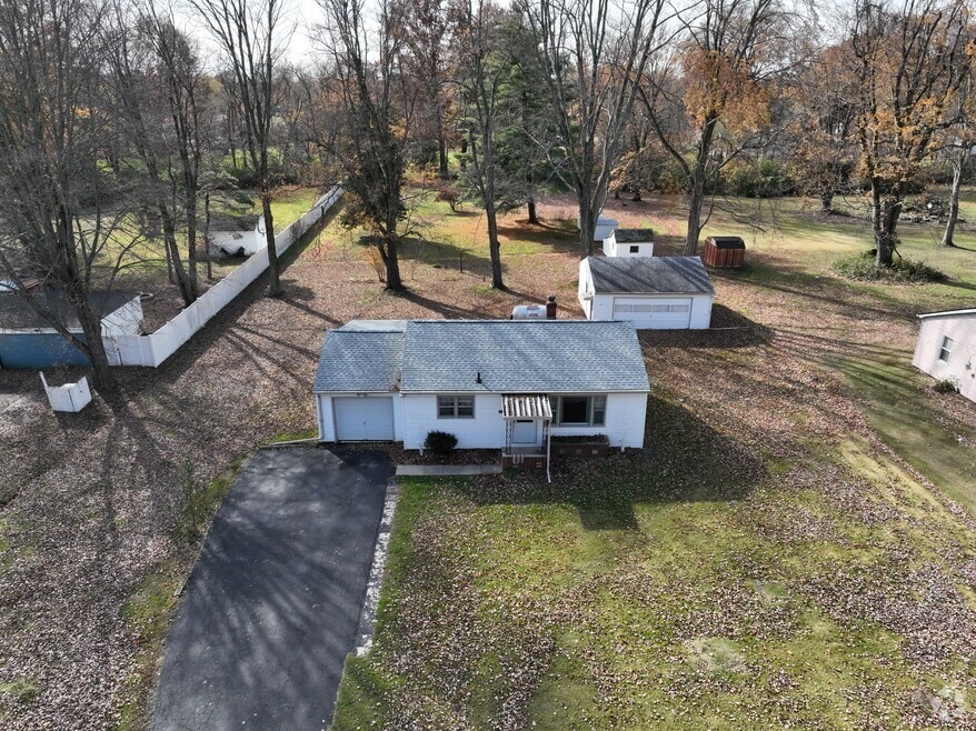 4503 Eva Ln, Batavia, OH 45103 - photo 2