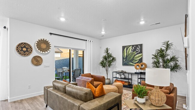 1874 S Cyclone Dr, Washington, UT 84780 - photo 7