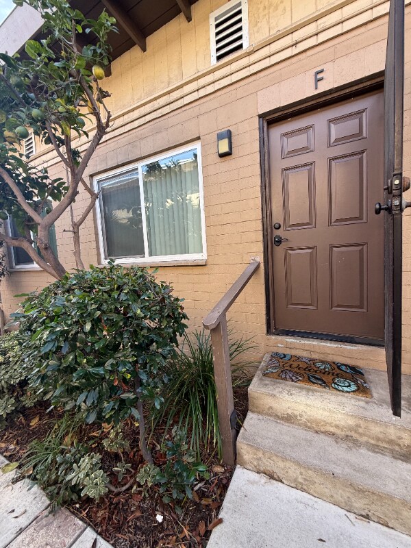 931 Grand Ave unit F, San Diego, CA 92109 - photo 1