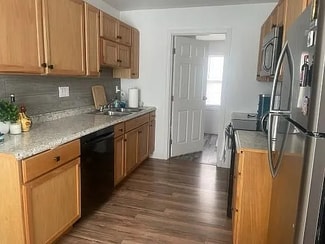 240 Springfield St Unit 1 floor, Chicopee, MA 01013