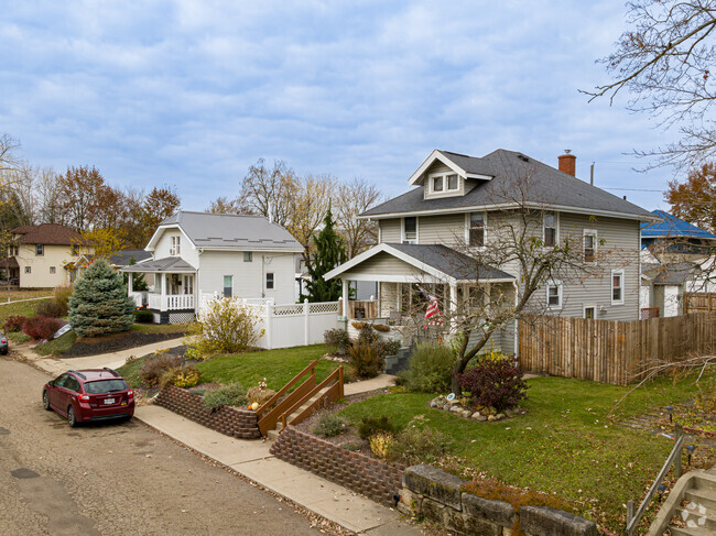 Early to mid 20th century Prairie style homes with well manicure yards in West Park-Columbia.