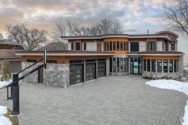New modern style homes can be found in the Spring Harbor neighborhood on the lake front.