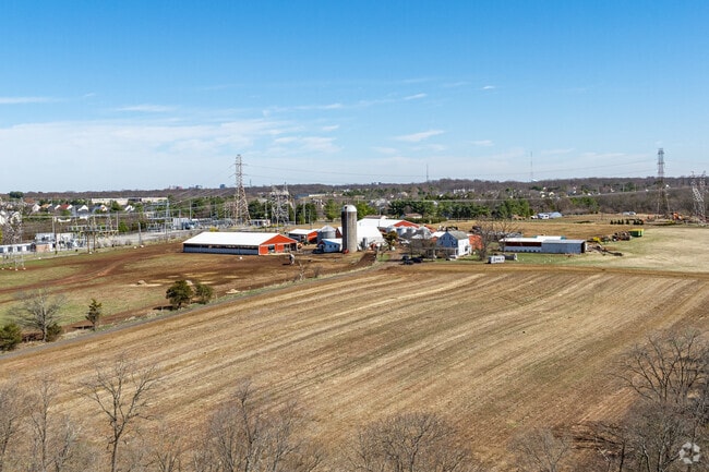 Franklin Township continues to grow as buyers look for modern living and natural surroundings.