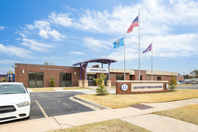 Earl Harris Elementary is one of the high ranking public elementary schools in Oklahoma.