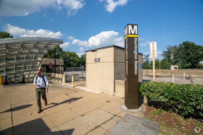 Groveton residents benefit from nearby metro access at Huntington Station.