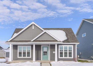 5298 Athlone Rd, Fitchburg, WI 53711